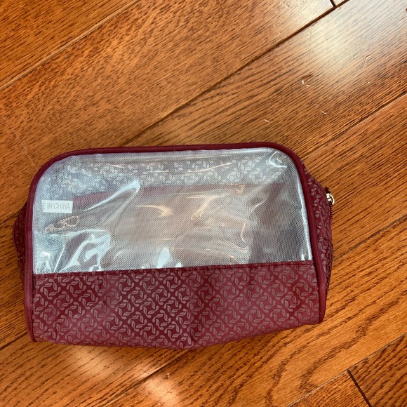 2/$5 Young Living Toiletry/Shaving/Travel bag - Bon Voyage - Picture 3 of 4